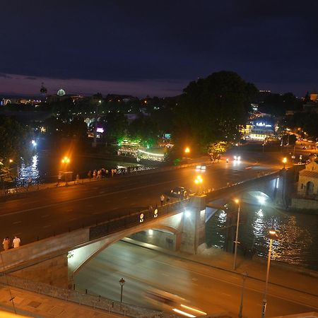 Meidan Inn Tbilisi Bagian luar foto