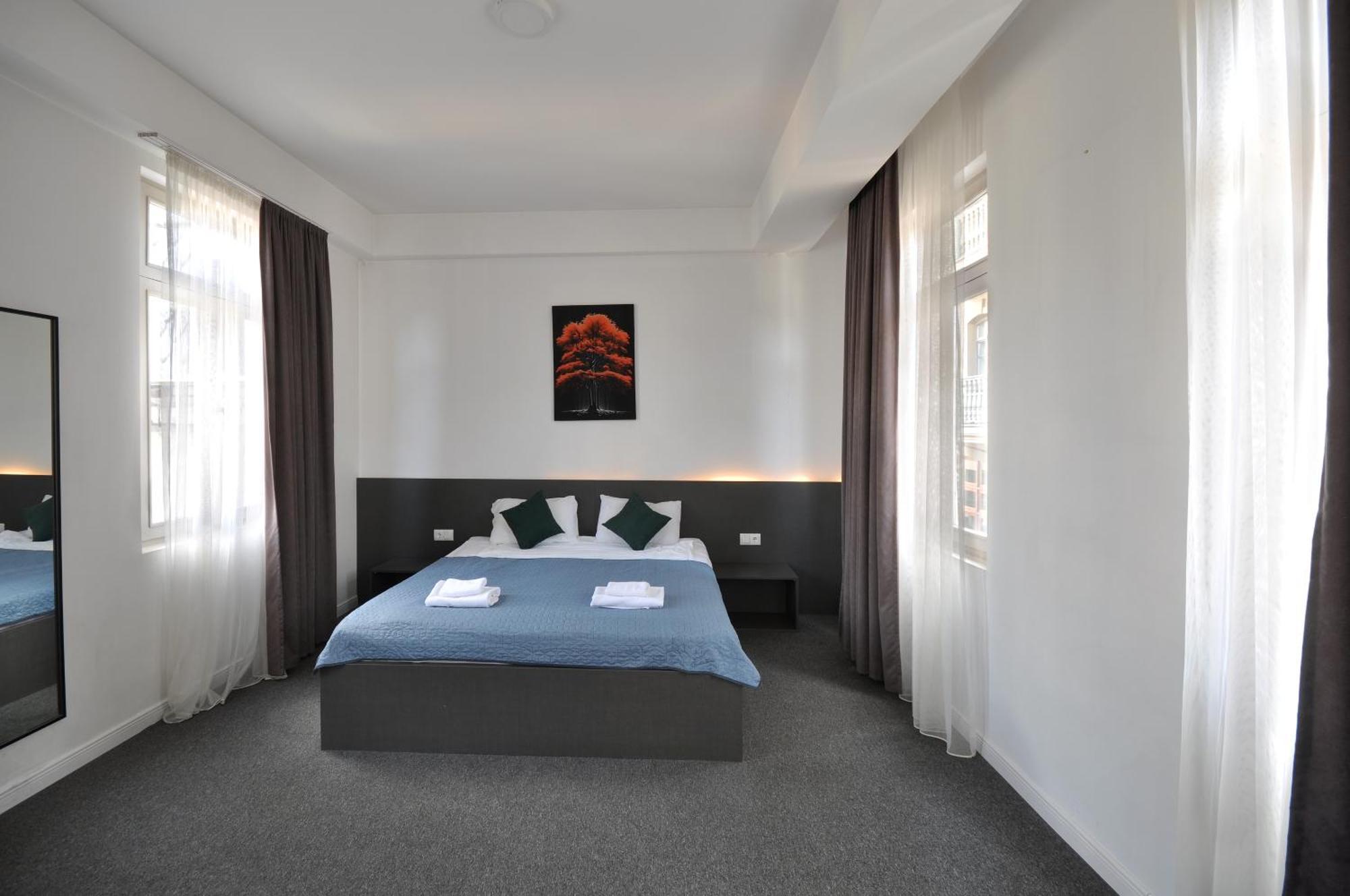 Meidan Inn Tbilisi Bagian luar foto